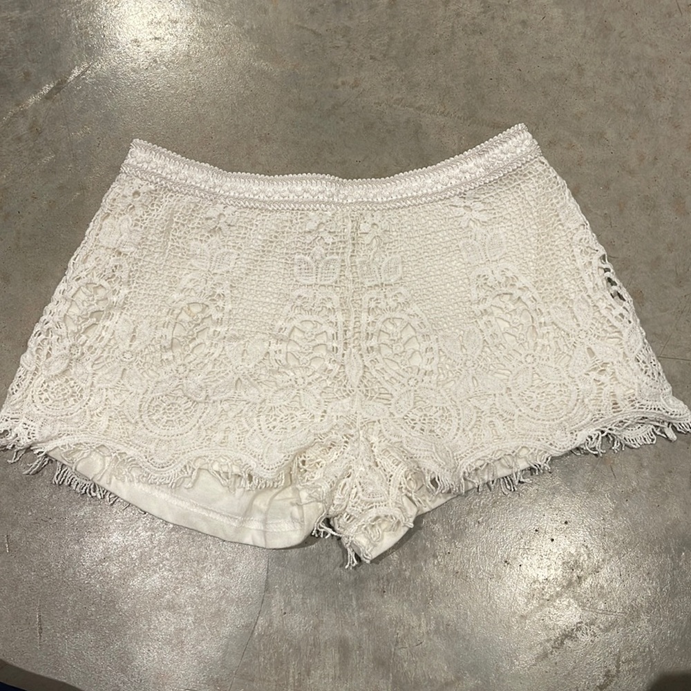 Lace shorts
